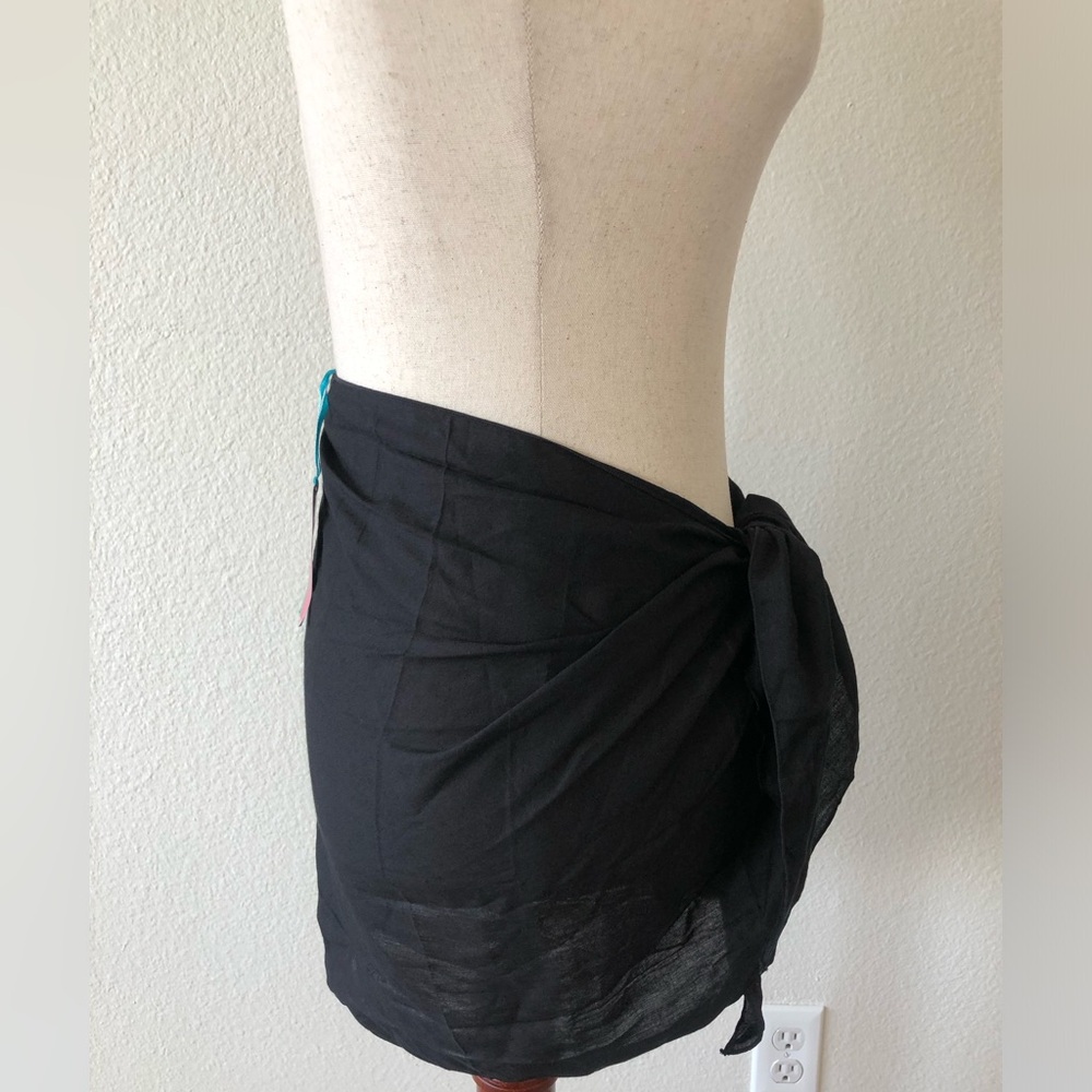 SHU-SHI - NWT SARONG PAREO SHORT BATHING SUIT COVER UP/WRAP + BLACK/S - Picture 3 of 12